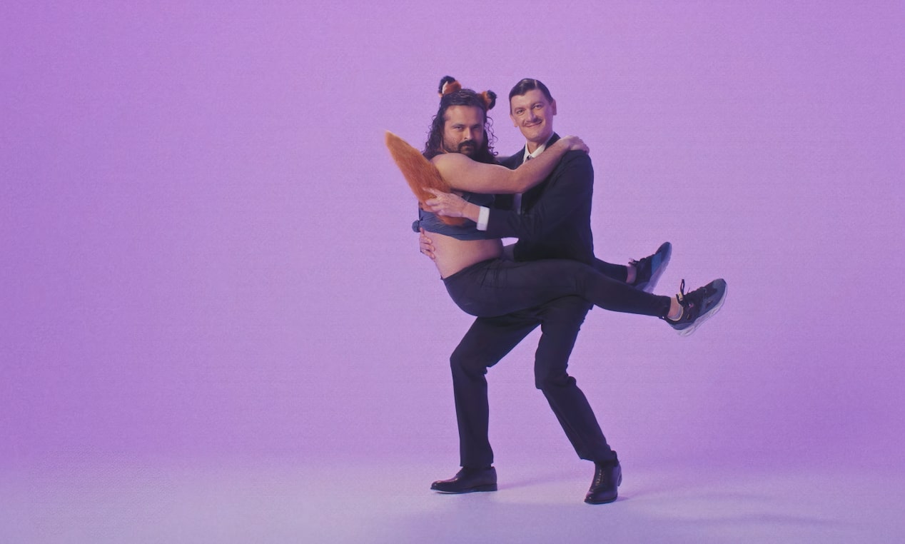 Cover - Help app case
